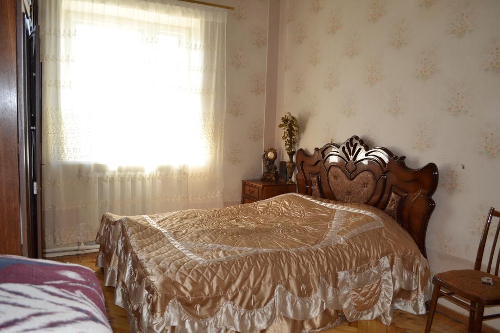 Serik & Geora Guesthouse Sevan Exteriér fotografie