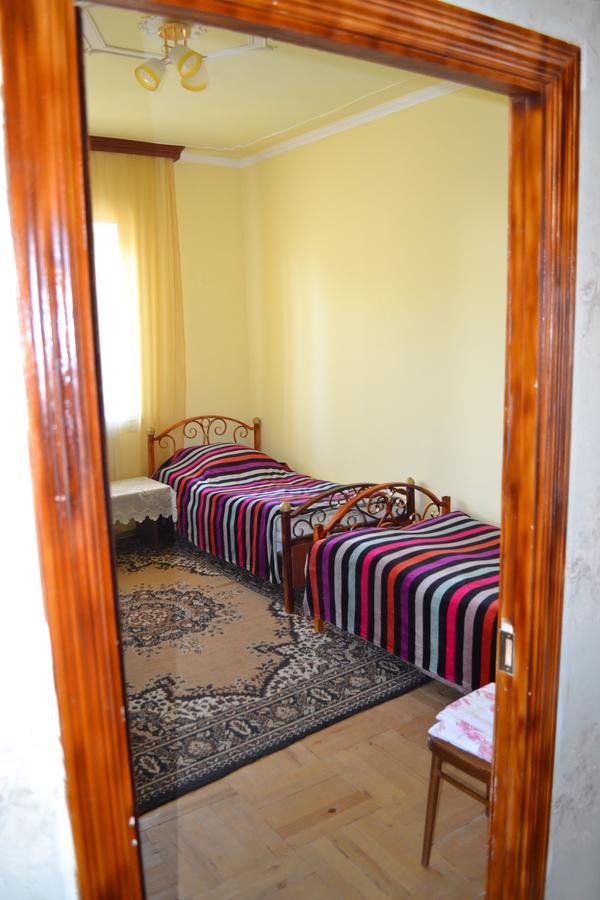 Serik & Geora Guesthouse Sevan Exteriér fotografie